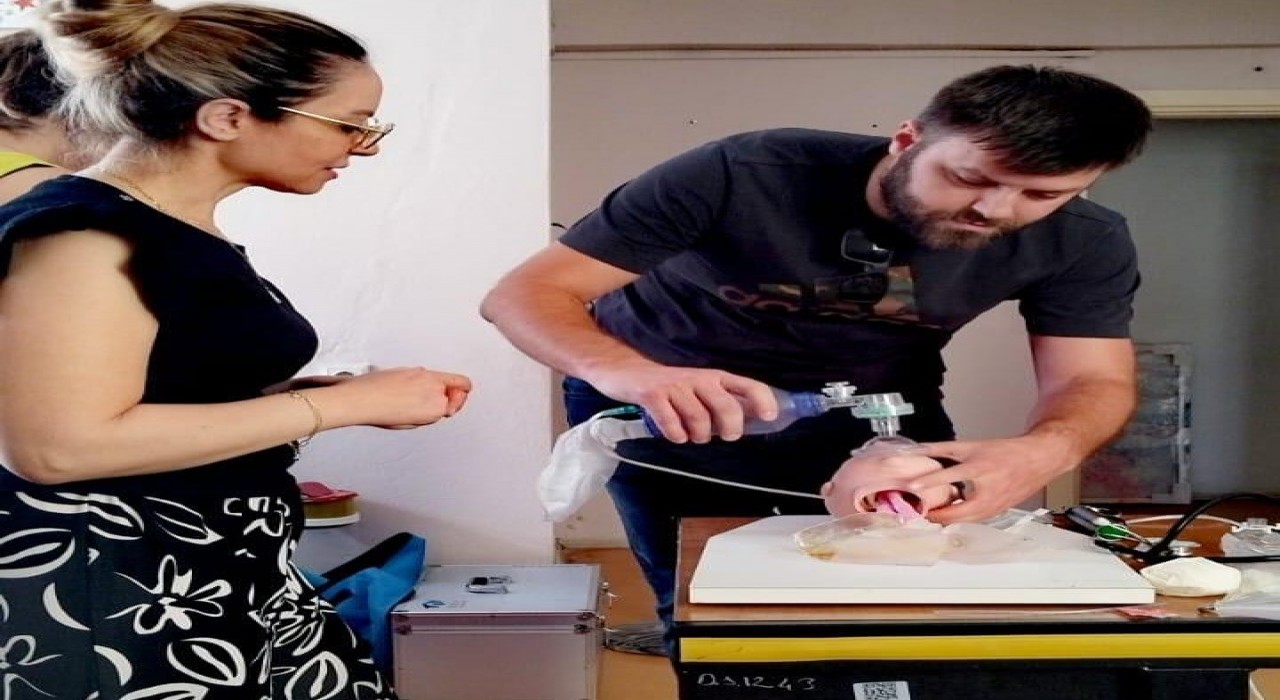 Sinopta 112 personeline acil doğum eğitimi