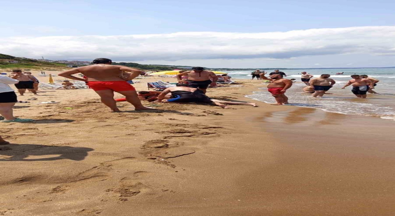 Sinopta bir kişi boğulma tehlikesi geçirdi