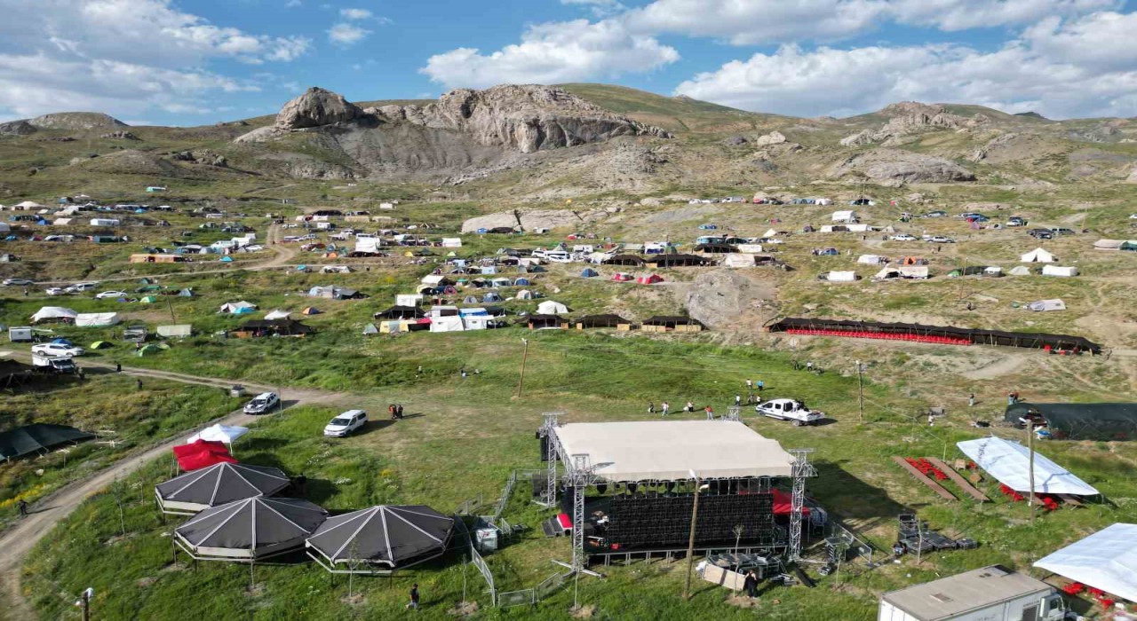 Şırnakta kuzu kırkma festivali başladı