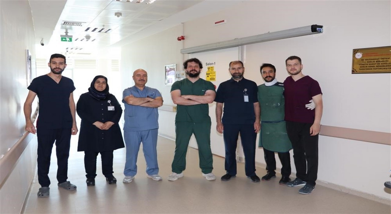 Sivas Numune Hastanesinde Ritim Bozukluklarına EPS Uygulaması