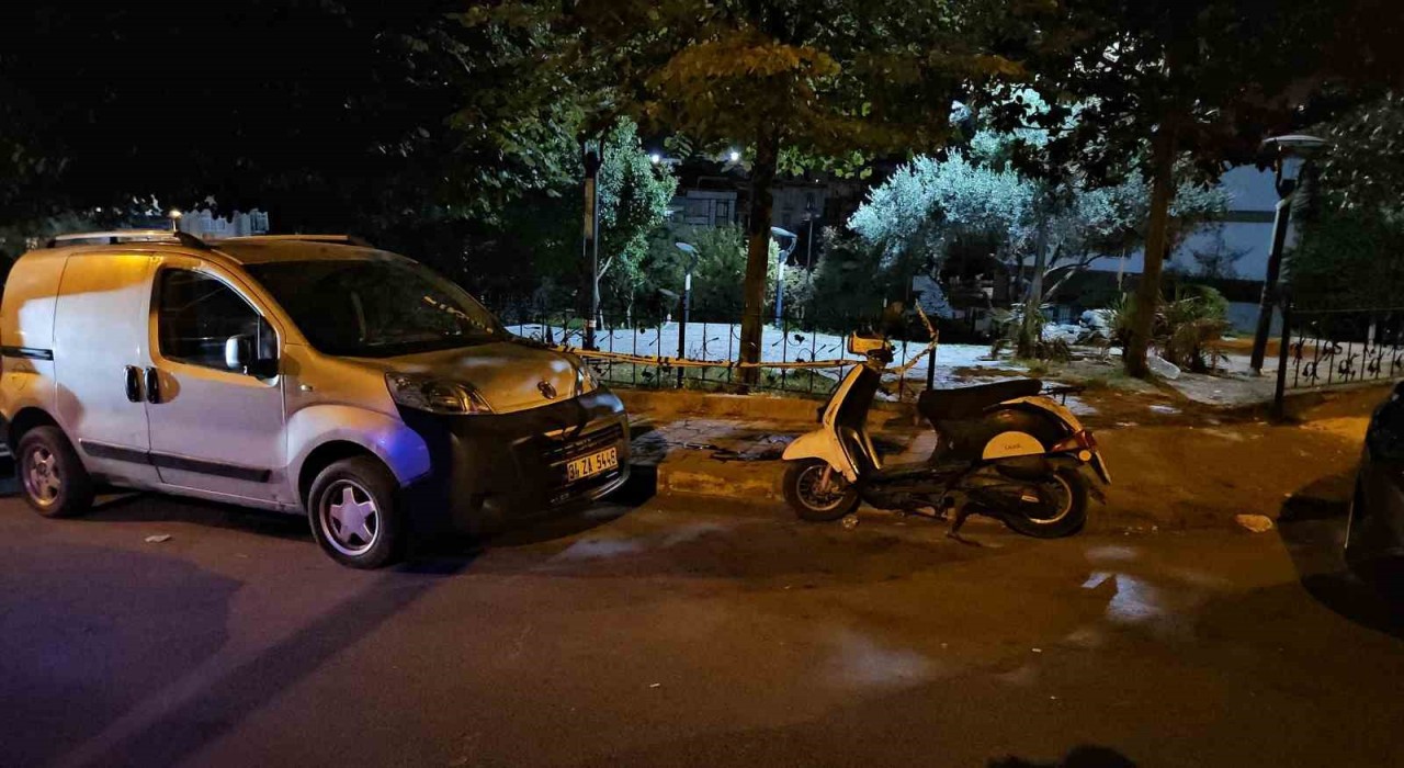 Sultangazide bıçaklı saldırıya uğrayan genç hayatını kaybetti