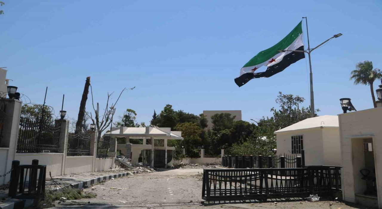 Suriye Genelkurmay Başkanlığının yer aldığı Emevi Meydanında durum sakin