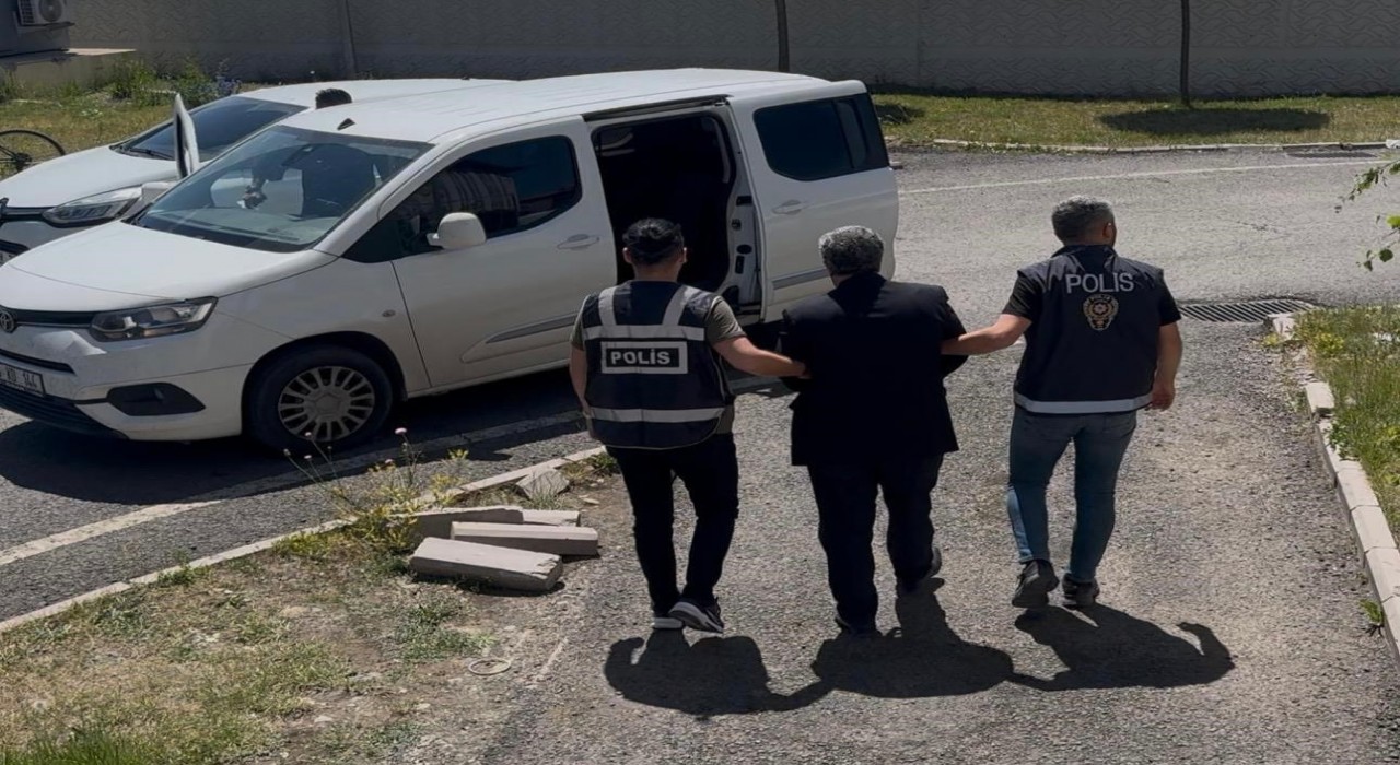 Susuzda akrabasını öldürdüğü gerekçesiyle aranan 1 kişi yakalandı