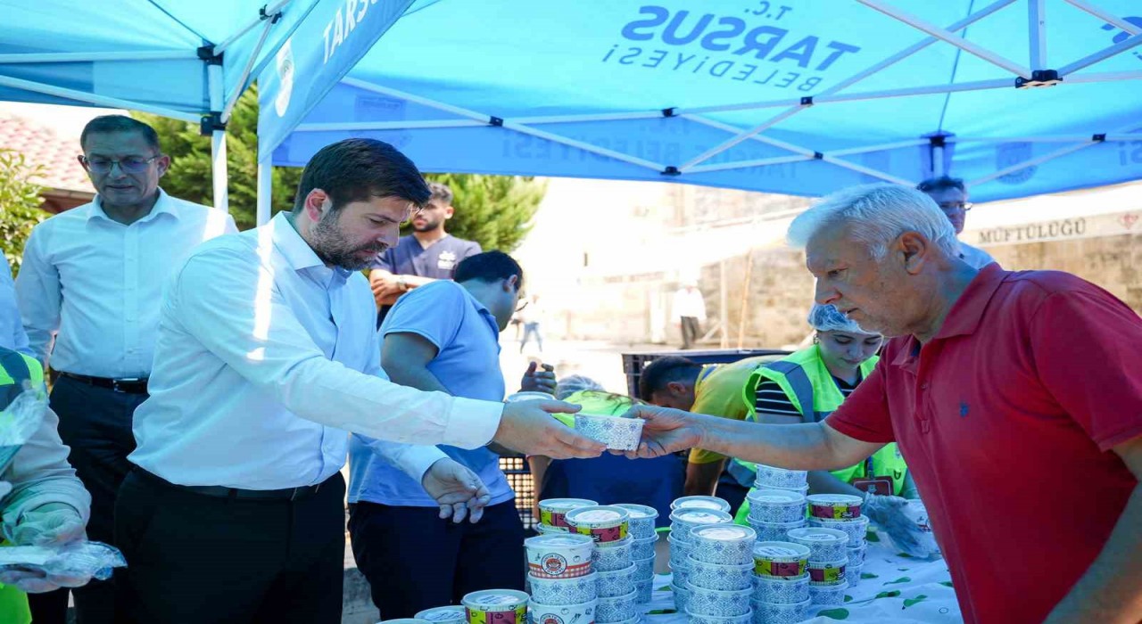 Tarsus Belediyesinden Muharrem Ayına özel aşure ikramı