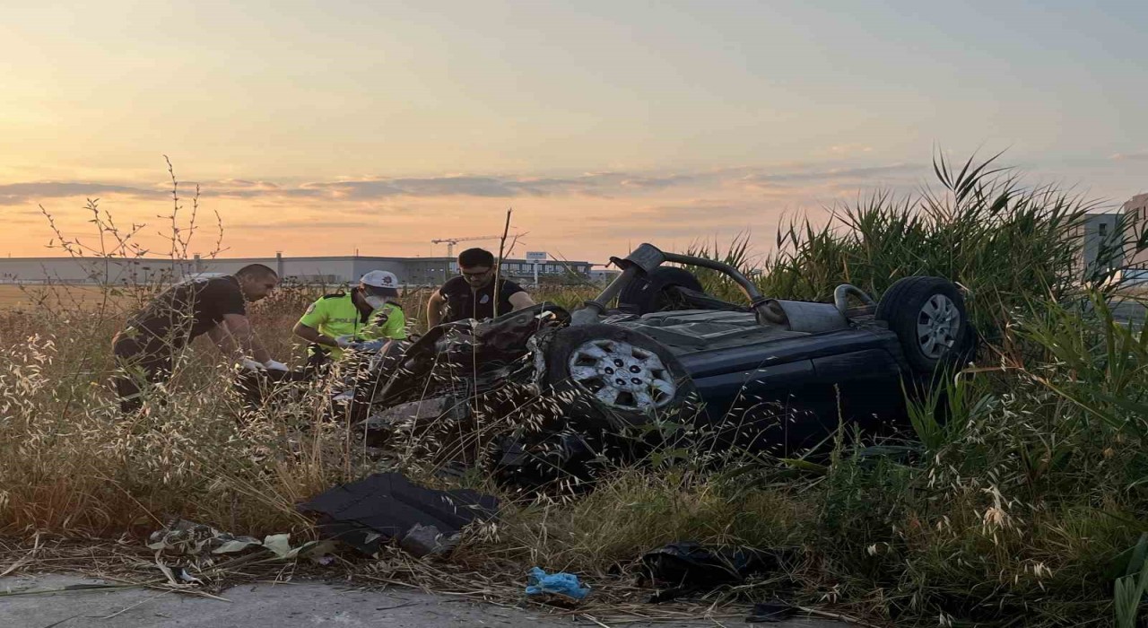Tekirdağda otomobil takla attı: 2 ölü