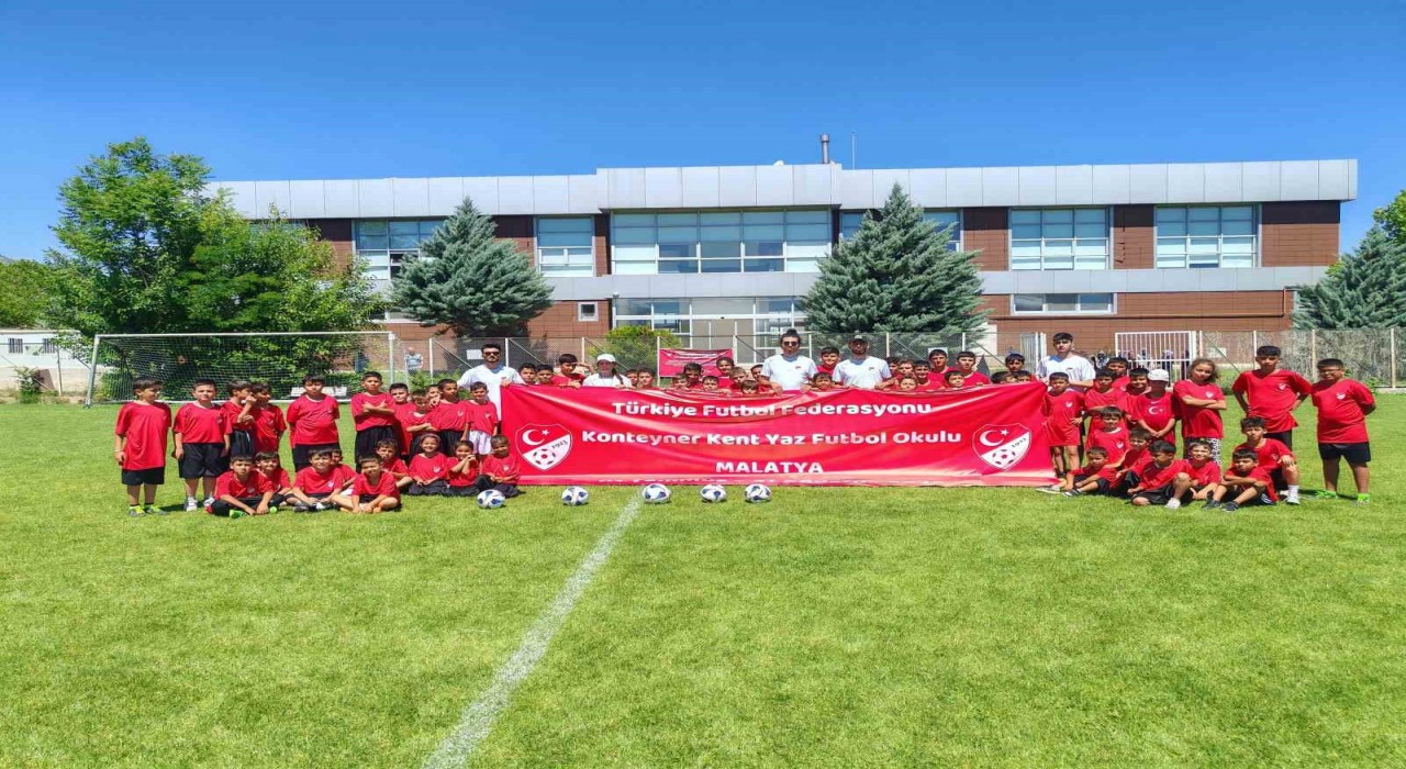 TFFden Malatyada yaz futbol okulu etkinliği