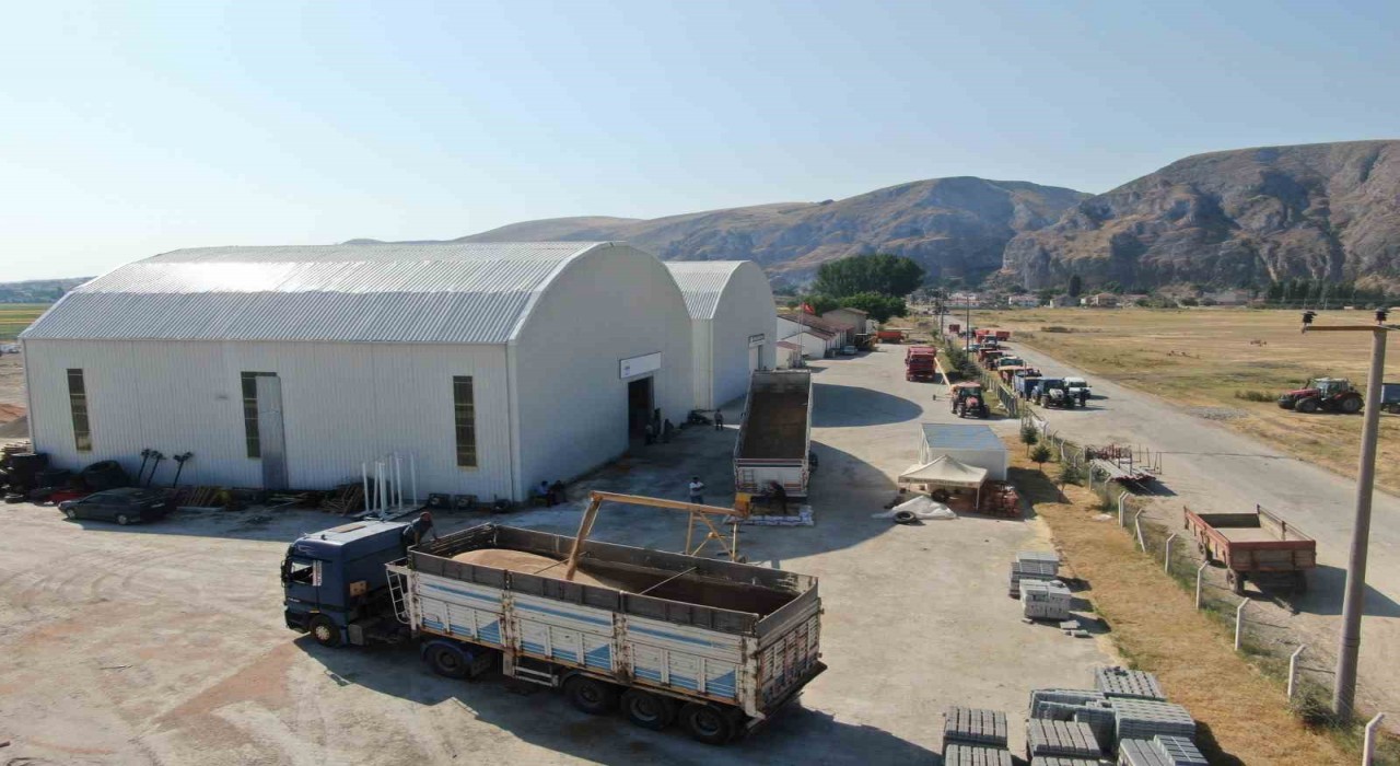 TMO alım noktası bu yıl da İnönüde hizmette