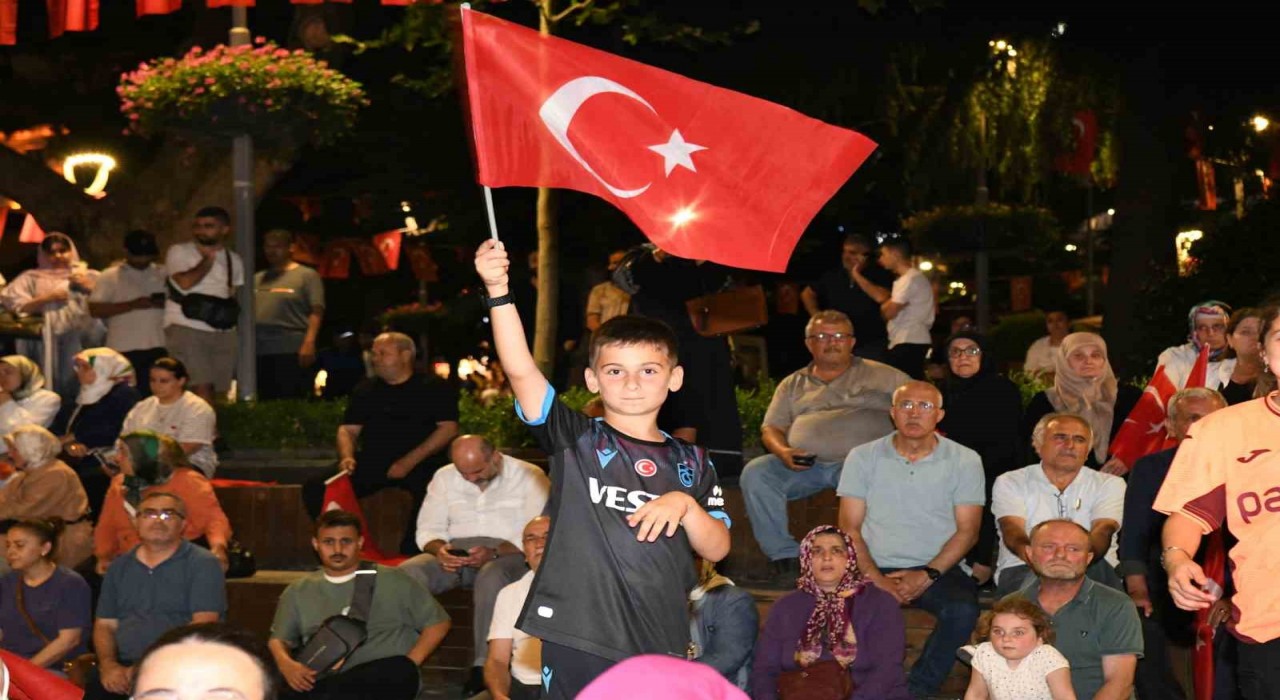 Trabzonda 15 Temmuz Demokrasi ve Milli Birlik Günü anma programı