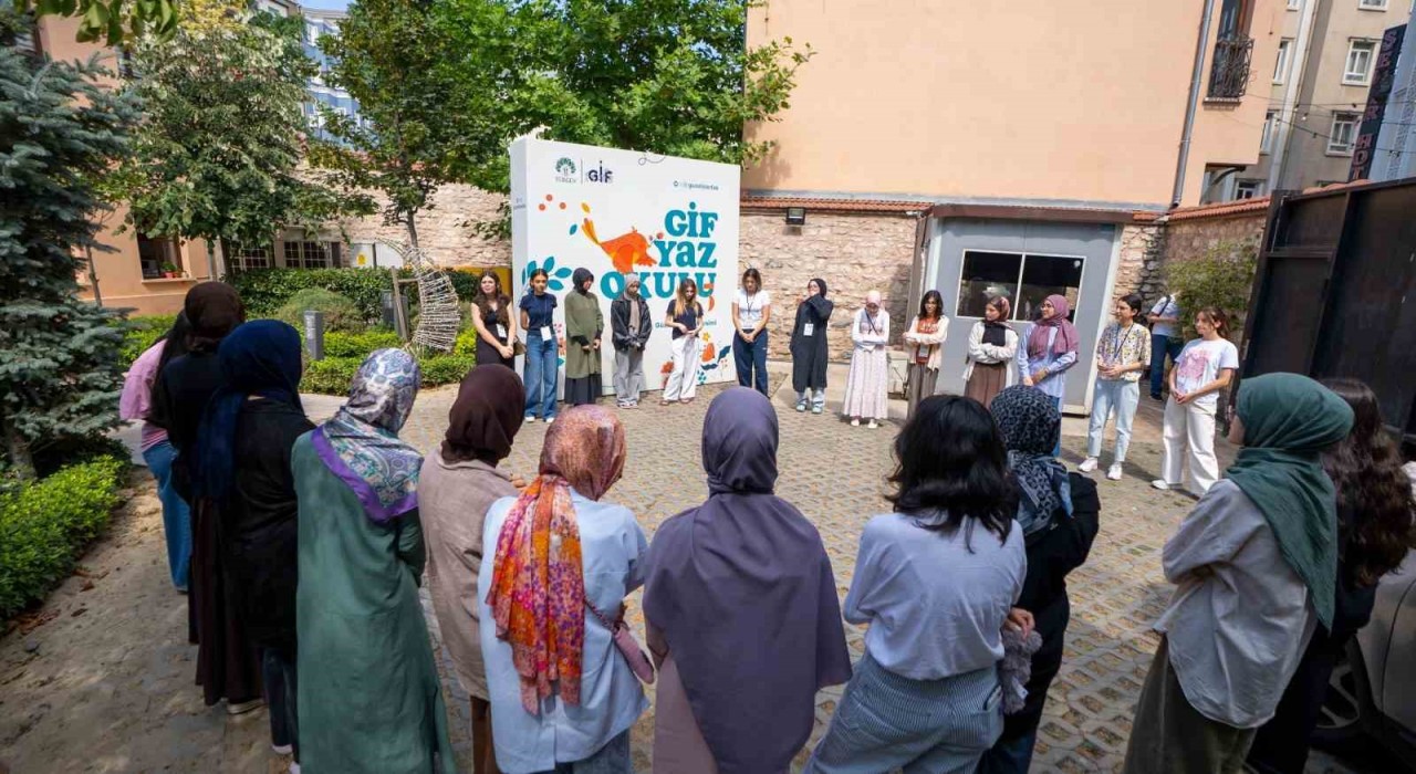 TÜRGEV GİF Yaz Okulunda eğitim başladı