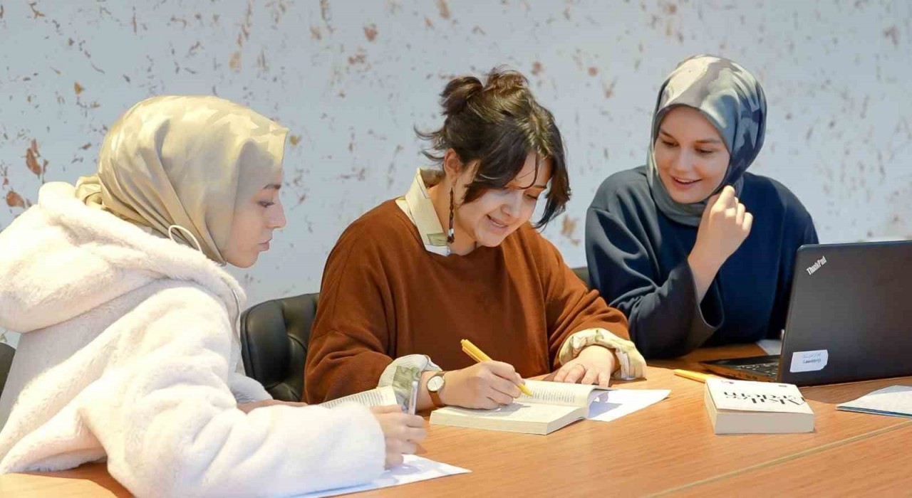 TÜRGEVin YKS 2025 zaferi: Kartaldan 11 öğrenci ilk 1000de, Silopiden 3 derece