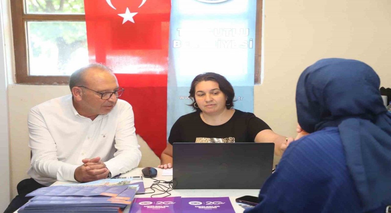 Turgutlu Belediyesi, Üniversite Tercih Merkezi ile gençlerin yanında olacak