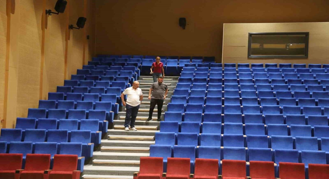 Turgutluya iki yeni merkez daha kazandırılıyor