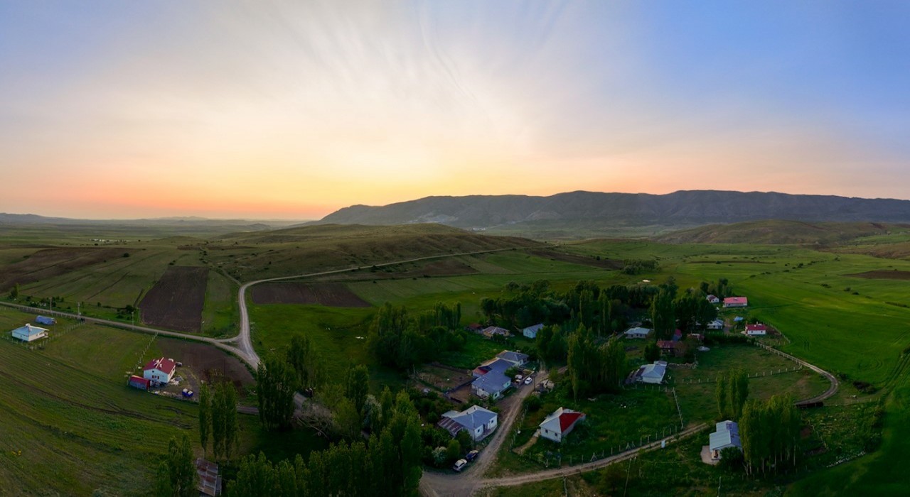 Türkiyede en çok köye sahip il Sivas