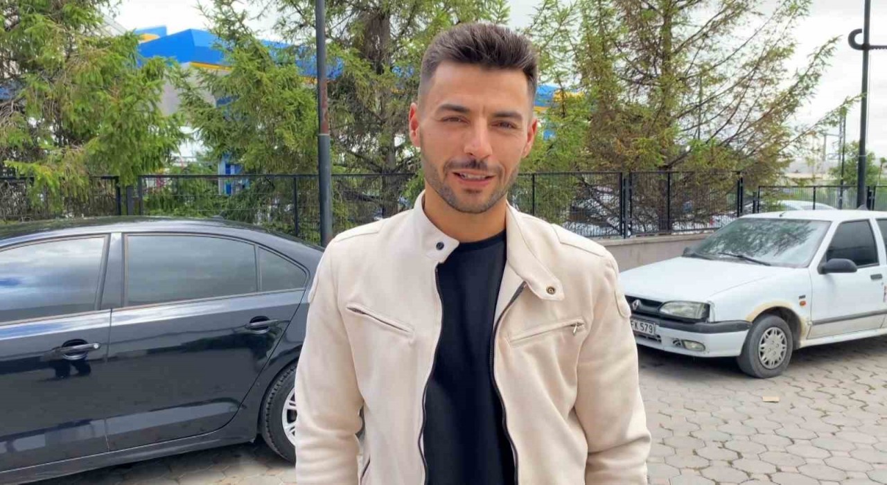 Türkü gerçek oldu, Sivasa Temmuzda kar yağdı