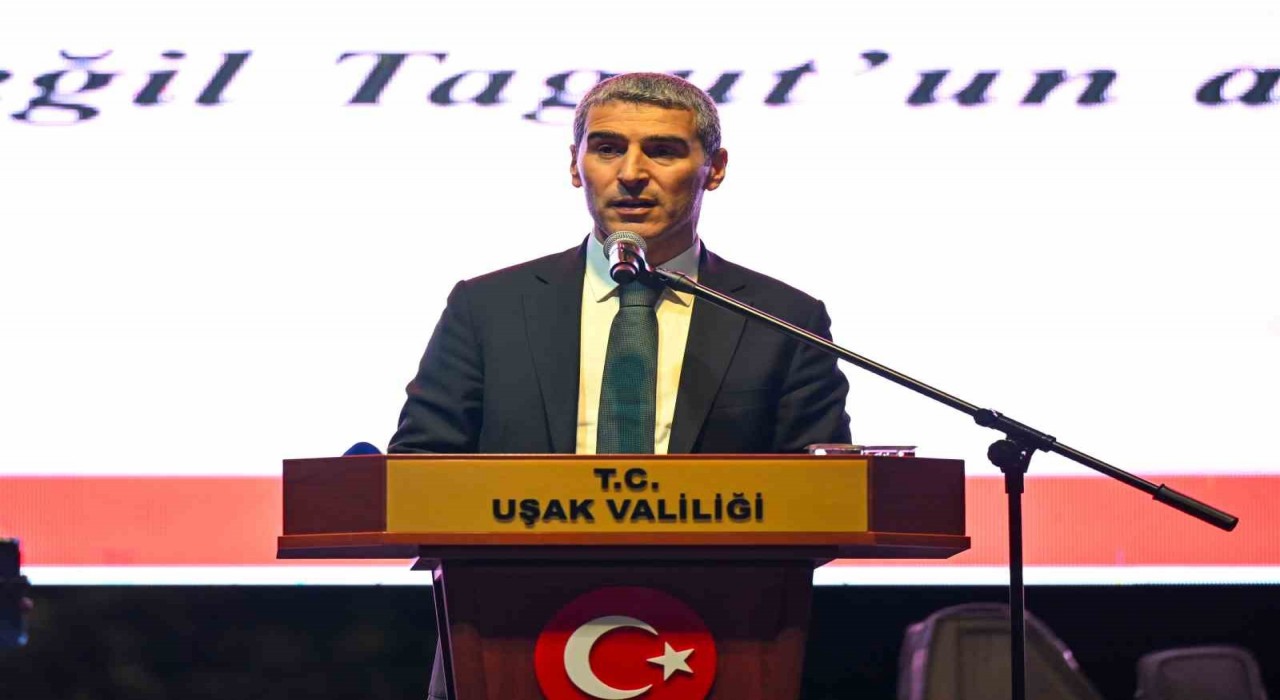 Uşakta 15 Temmuz Demokrasi ve Milli Birlik Günü anma programı