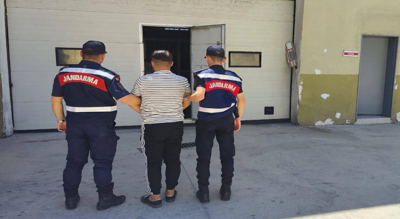 Uyuşturucu suçundan kesinleşmiş cezasıyla aranan şahıs yakalandı