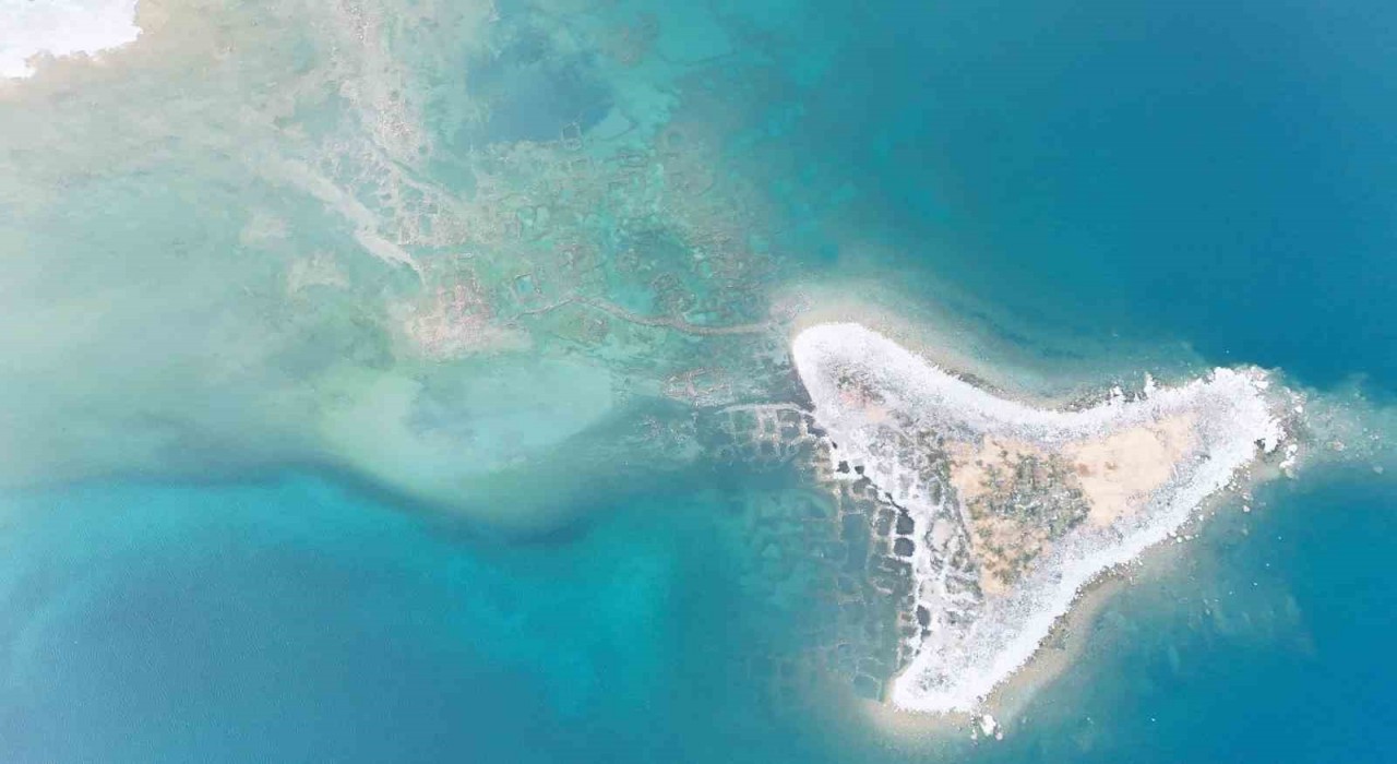 Van Gölündeki Ağak Adası, arkeolojik sit alanı olarak tescillendi