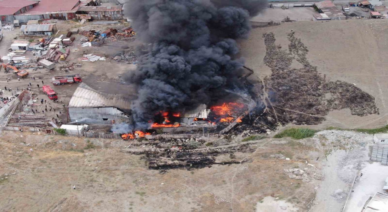 Van Hurdacılar Sitesinde korkutan yangın