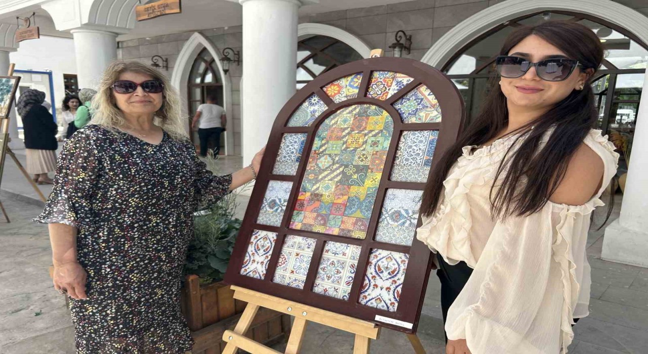 Vanda kadın kursiyerlerin el emeği beğeniye sunuldu