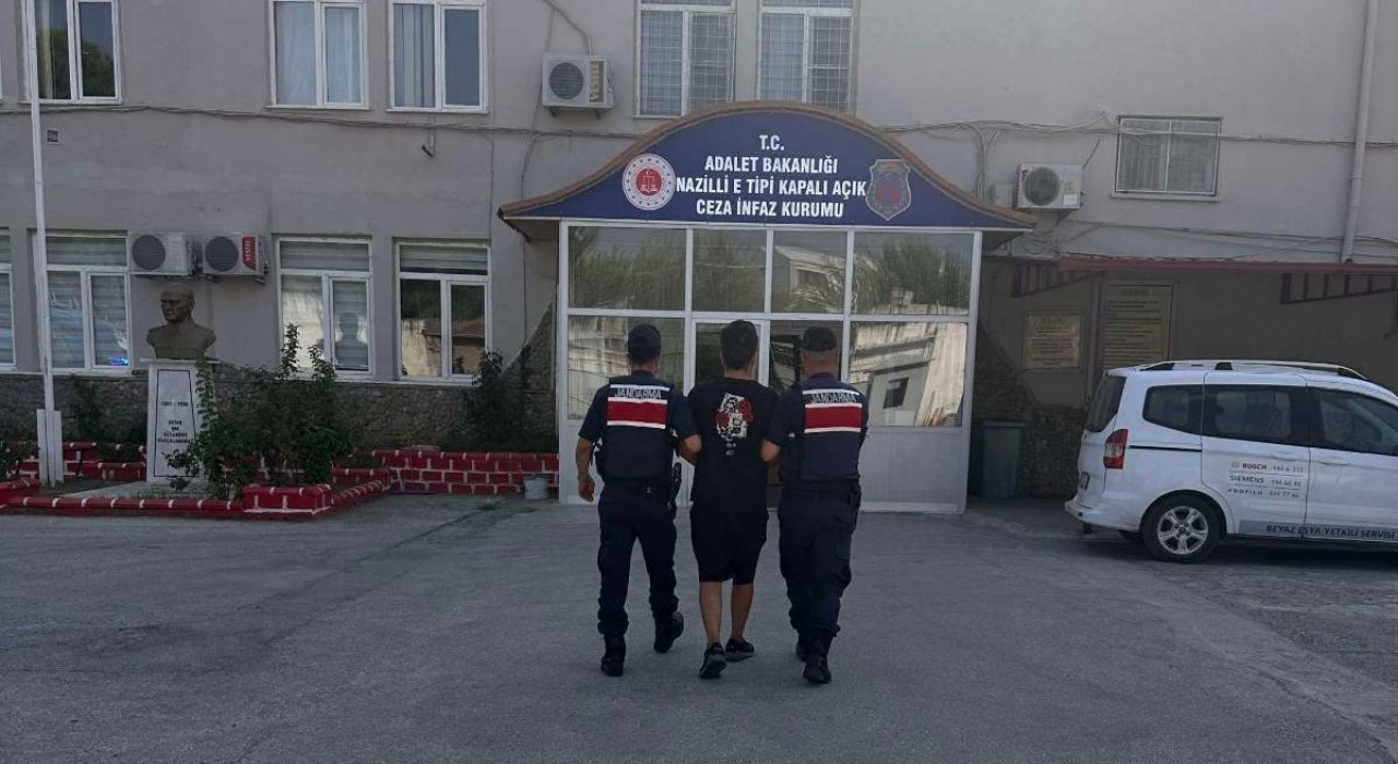 Yağma suçundan aranan şahıs Nazillide yakalandı