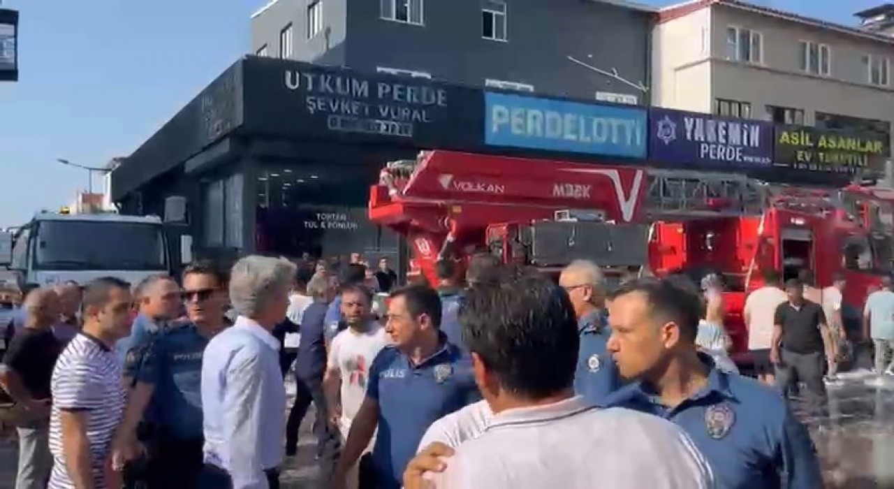 Yangını müdahale eden itfaiye ekiplerine saldırdılar