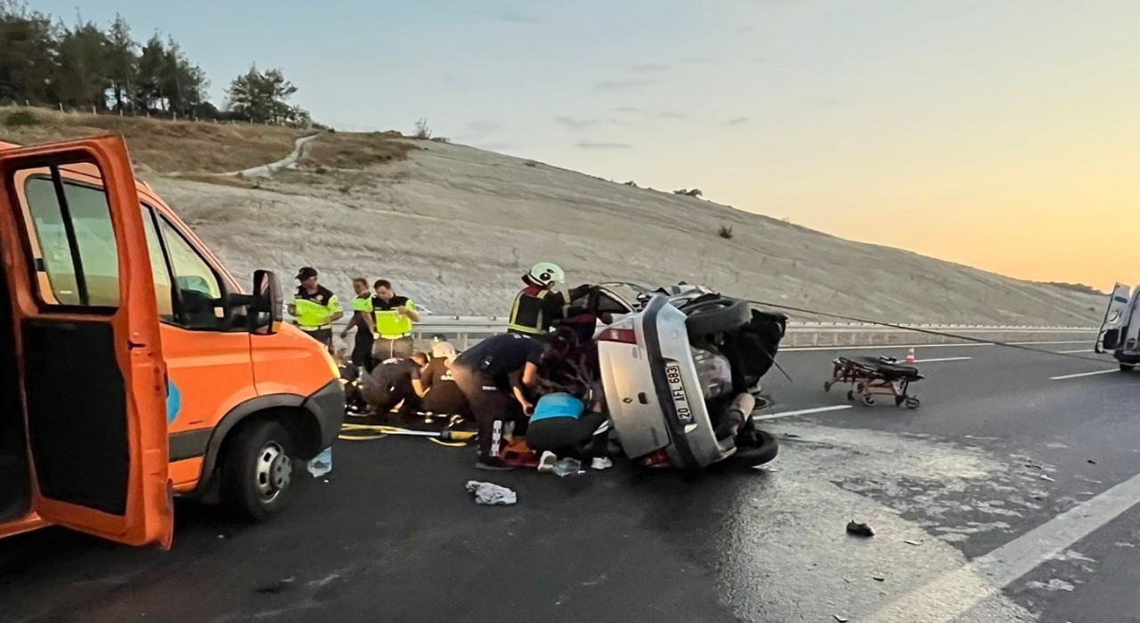 Yenipazarda trafik kazası: 3 yaralı