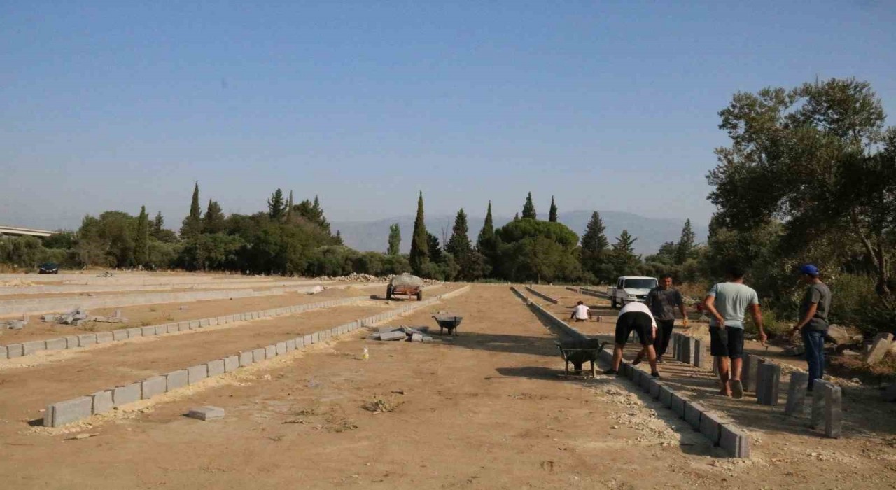 Yenipazarda yeni mezarlık alanı için çalışmalar sürüyor