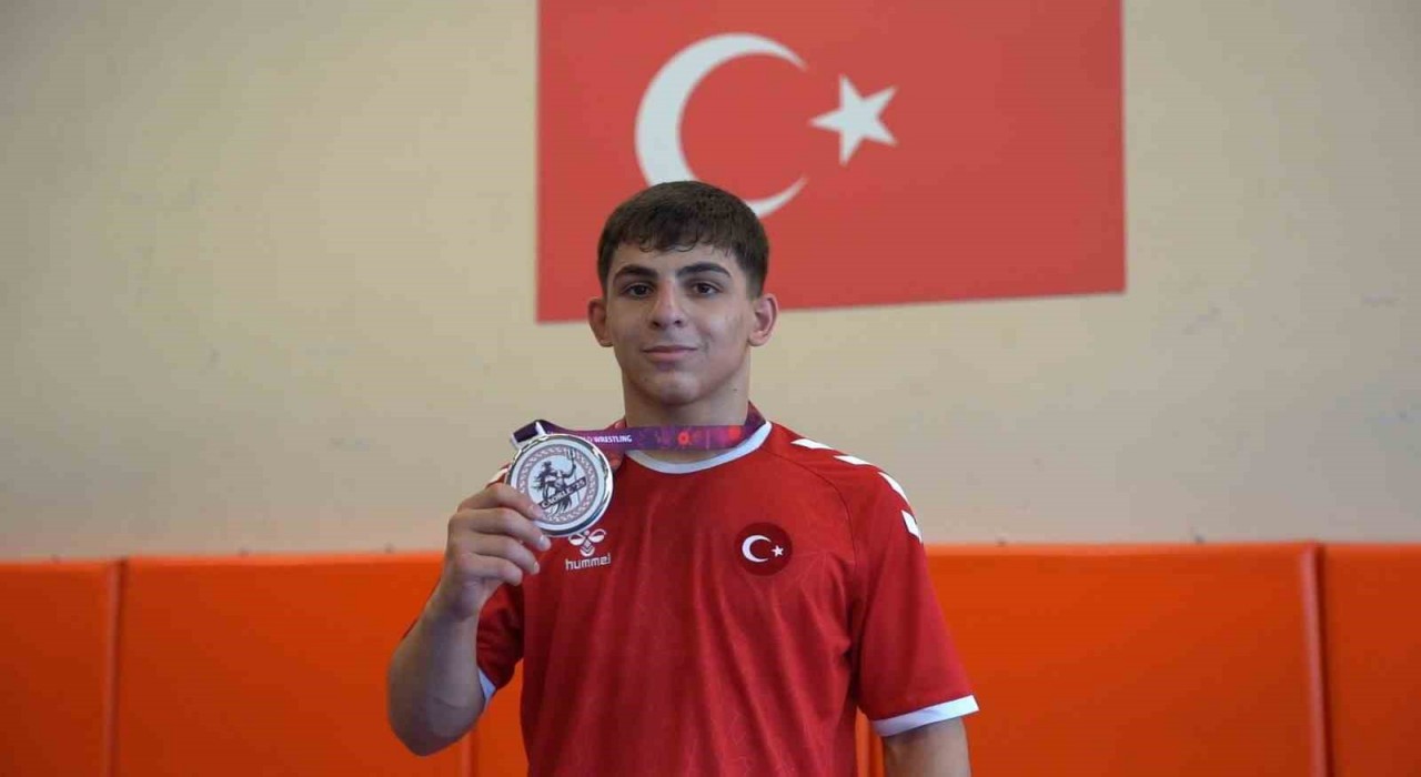 Yıldırımın milli gururu Yusuf İslam Kara Avrupa ikincisi