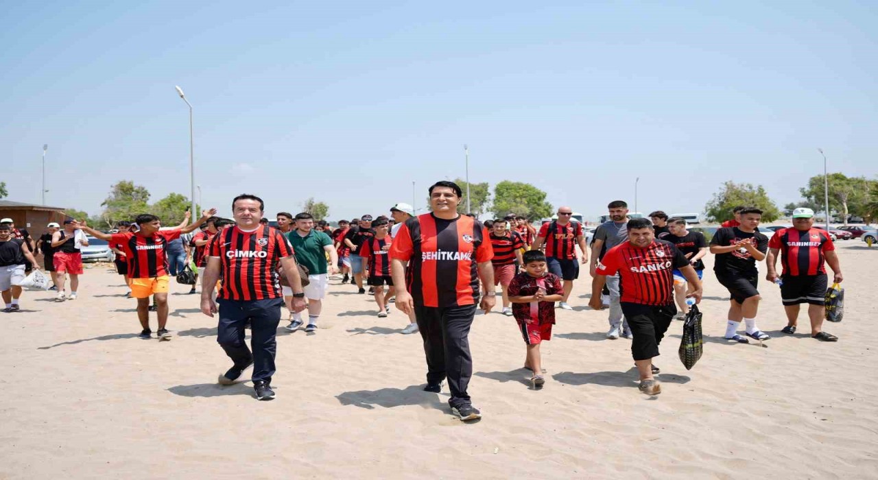 Yılmazdan Gaziantep FK taraftarlarına vefa dolu jest