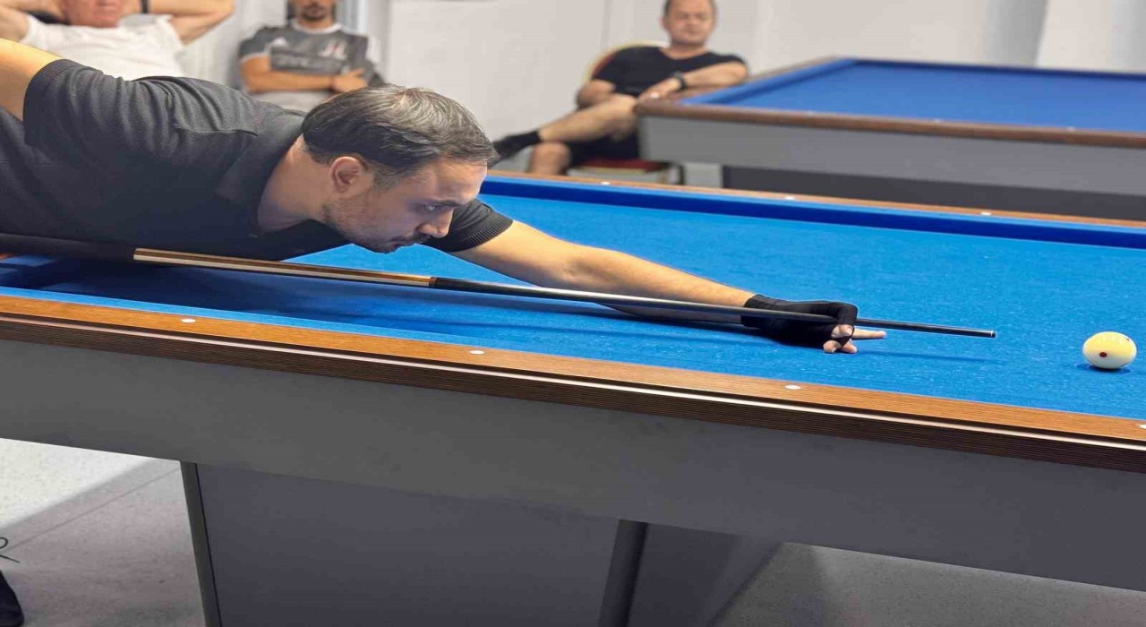 Yunusemre Belediyespor bilardoda yine zirvede