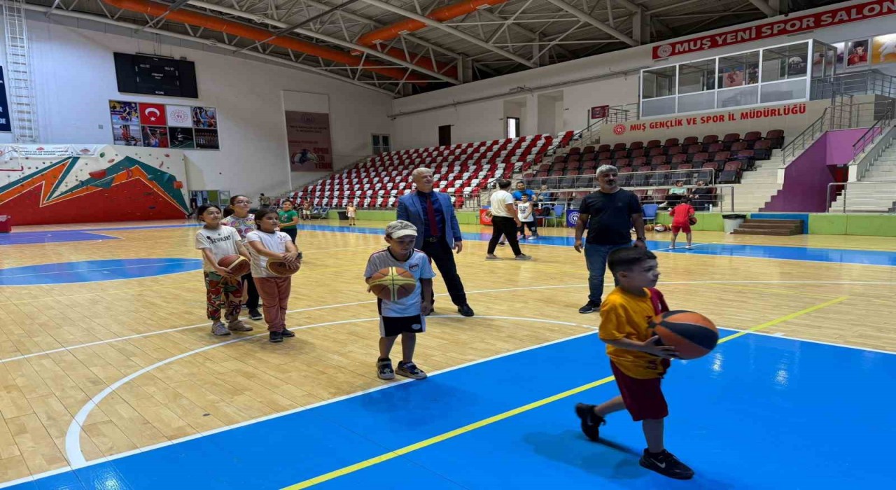 Yusuf Kılıç: Gençlerimizin sporla buluşması bizim en büyük gücümüz