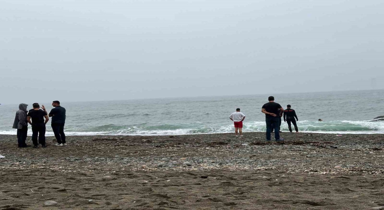 13 yaşındaki çocuk denizde kayboldu