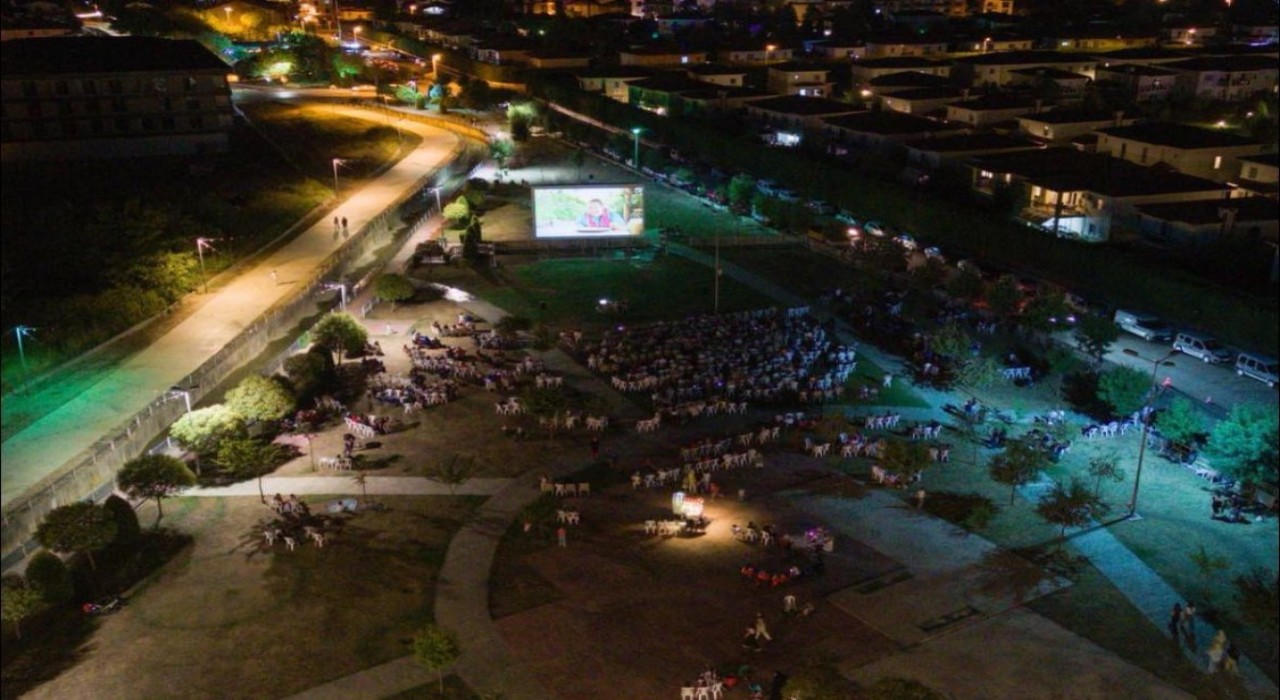 Açık havada sinema keyfi