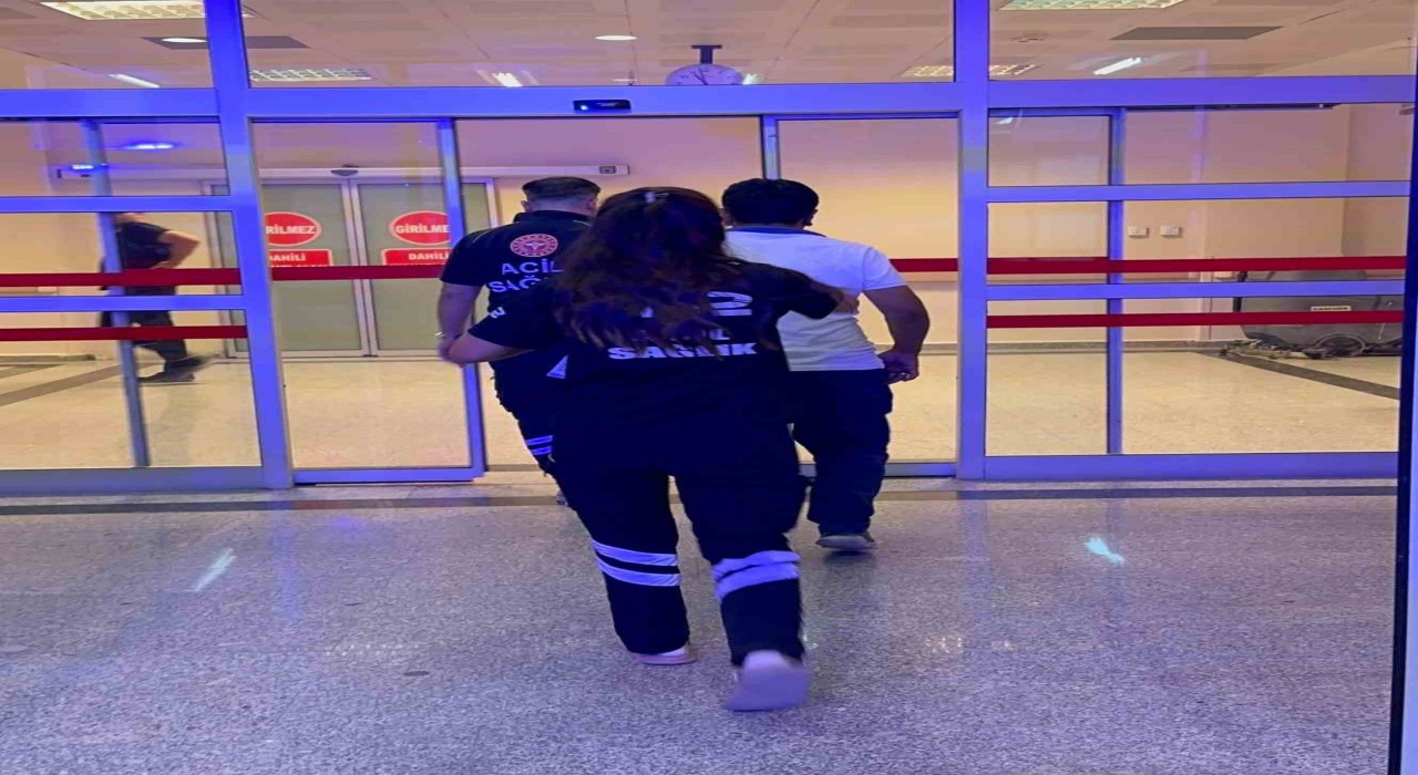 Adıyamanda motosiklet devrildi: 1 yaralı