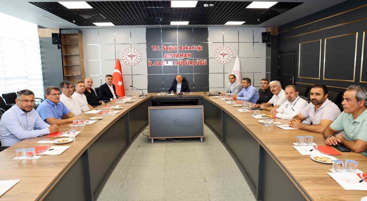 Adıyamanda sağlık yatırımları masaya yatırıldı