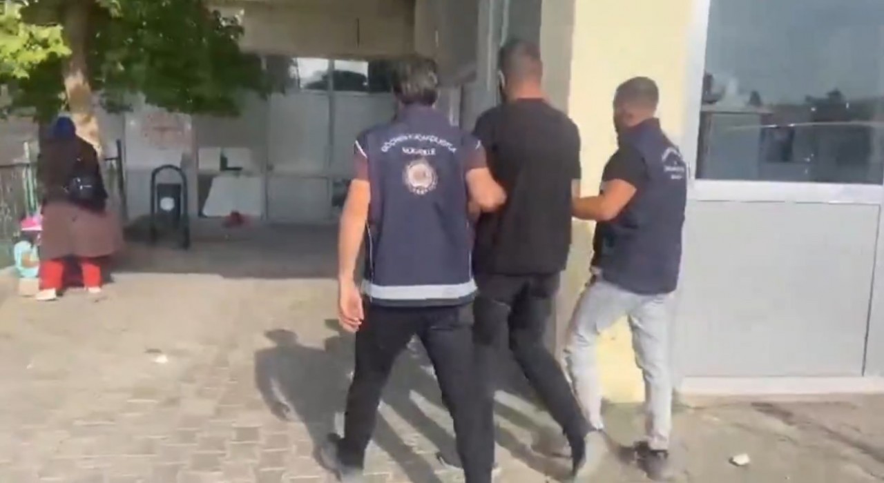 Ağrıda hakkında kesinleşmiş hapis cezası bulunan 2 hükümlü yakalandı