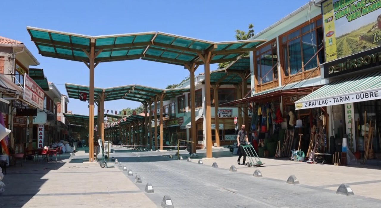 Aktarlar uyarıyor: Sosyal medyaya değil, doktorlara kulak verin