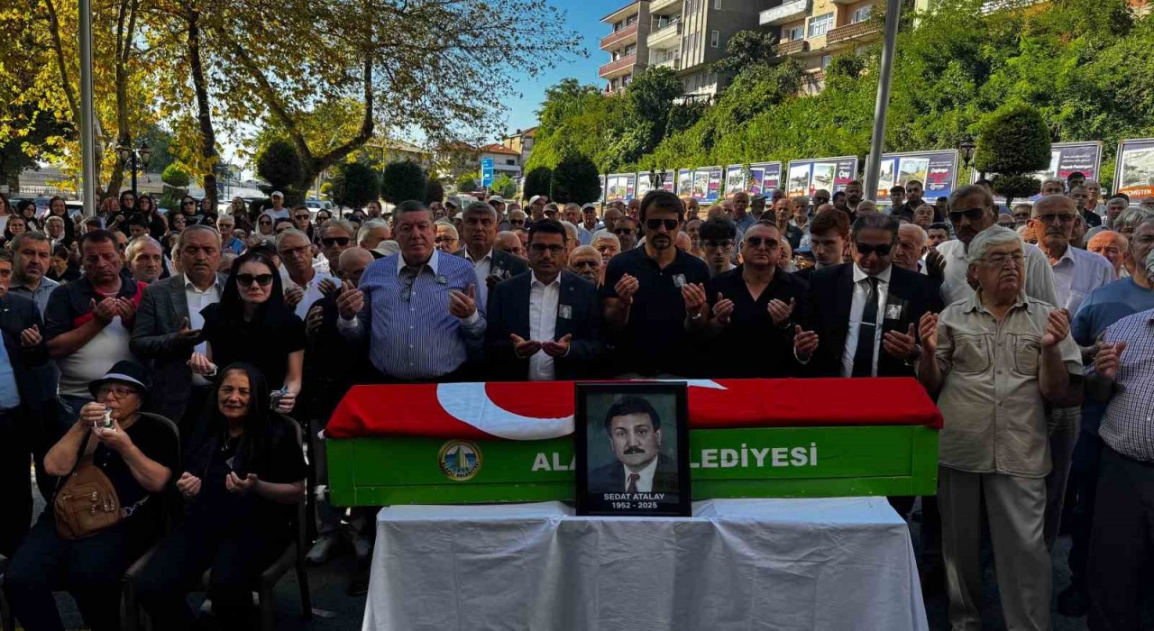 Alaplı eski belediye başkanı toprağa verildi