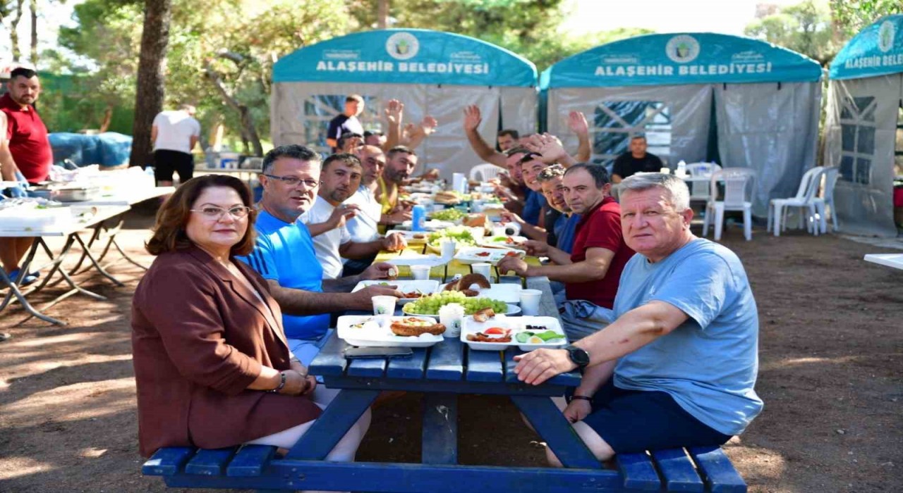 Alaşehir Belediyesi personeline Didimde ücretsiz tatil