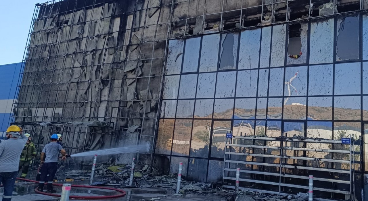 Aliağada fabrikada korkutan yangın