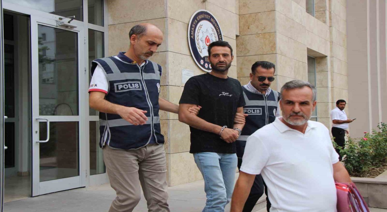 Amasyada 19 yıl 11 ay hapis cezası ile aranan hükümlü, polise sokakta yakalandı
