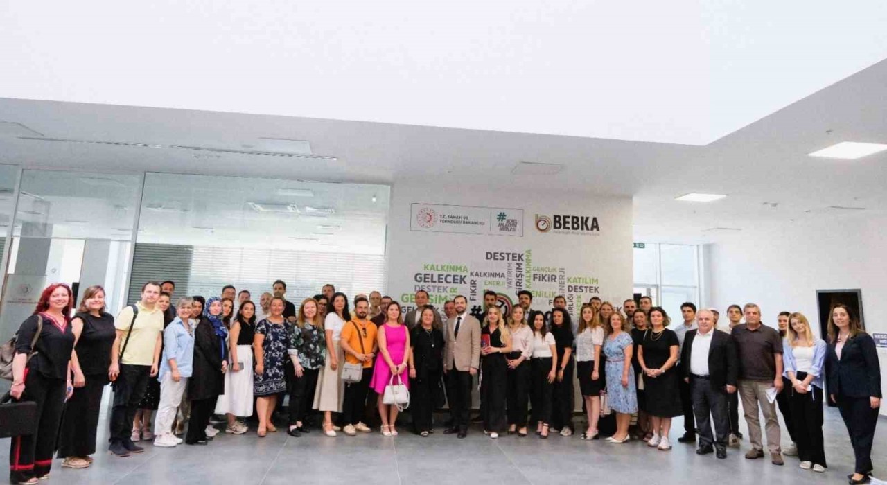 Anadolu Üniversitesi Ufuk 2040 Bölge Paydaşları Çalıştayına katıldı