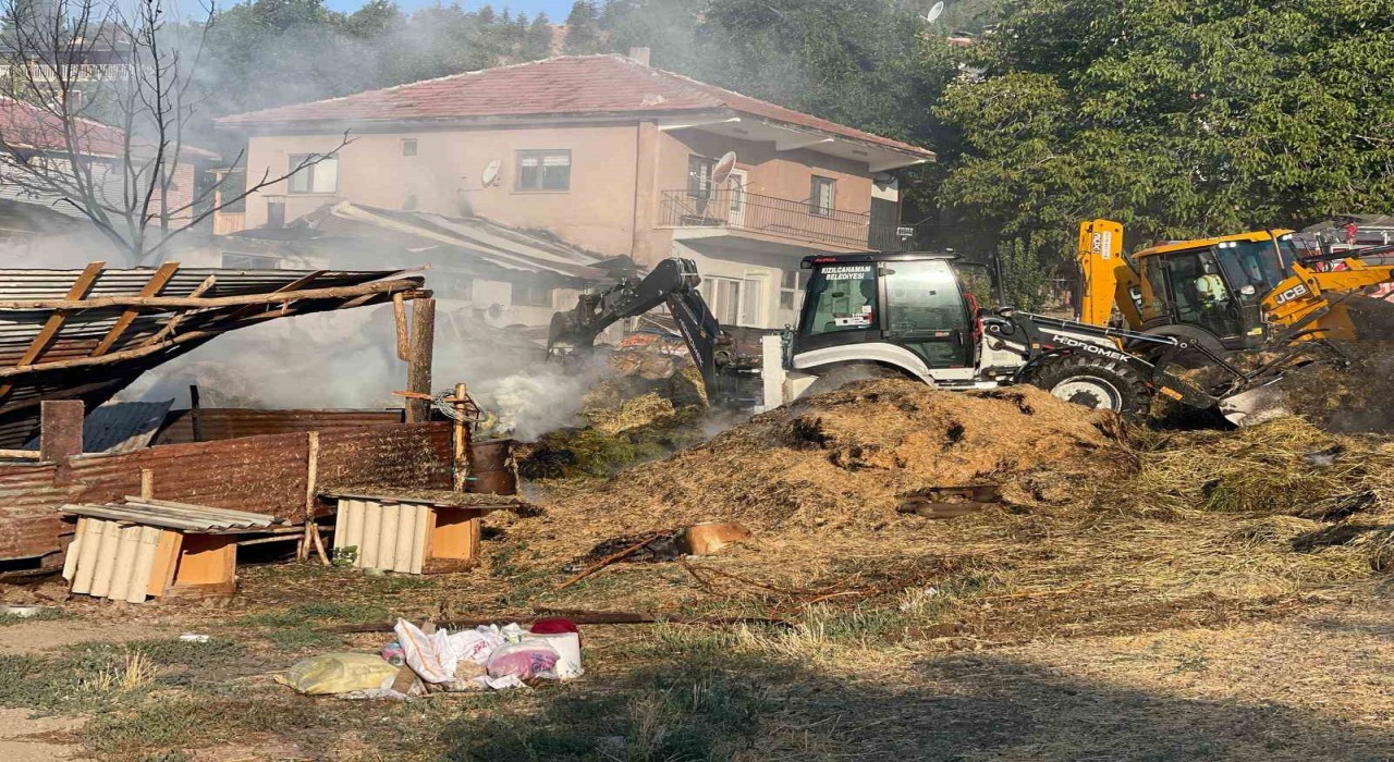 Ankarada besi çiftliğinde yangın