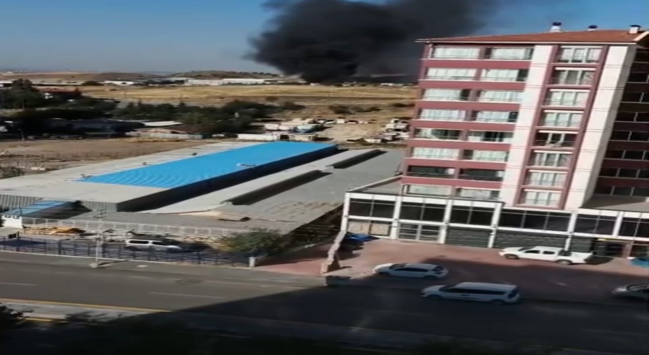 Ankarada Hurdacılar Sitesinde yangın çıktı