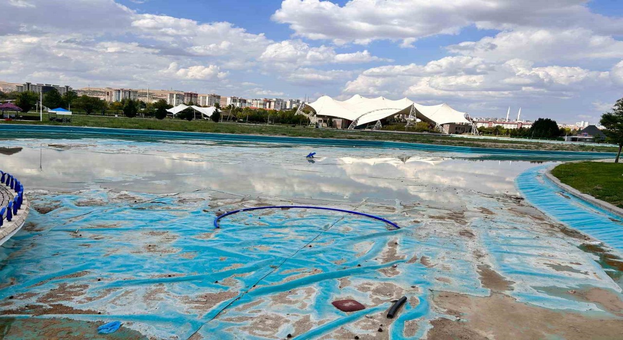 Ankaranın simge parkları çürürken Ankara Büyükşehir Belediyesi sessiz