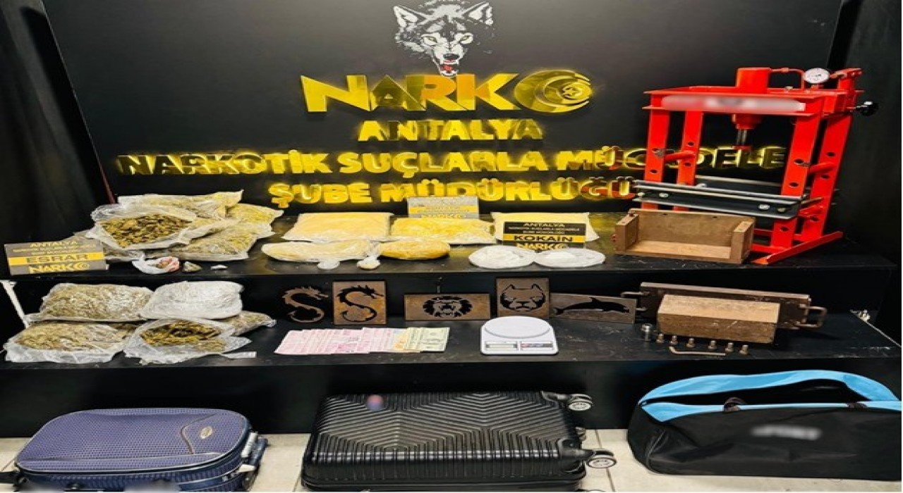 Antalyada zehir tacirlerine büyük darbe