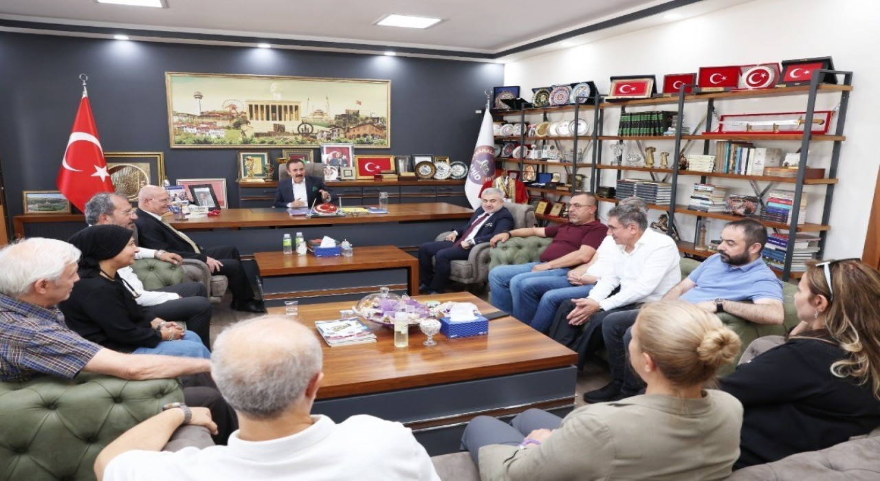 ATO Başkanı Barandan, Ankaralılar ve Ankaraya Hizmet Edenler Derneğine ziyaret