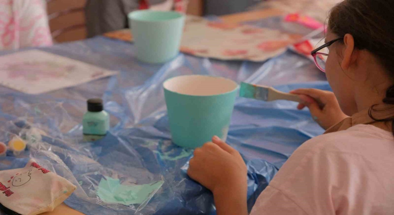 Aydınlı çocuklar sanatsal tasarımla tanışıyor