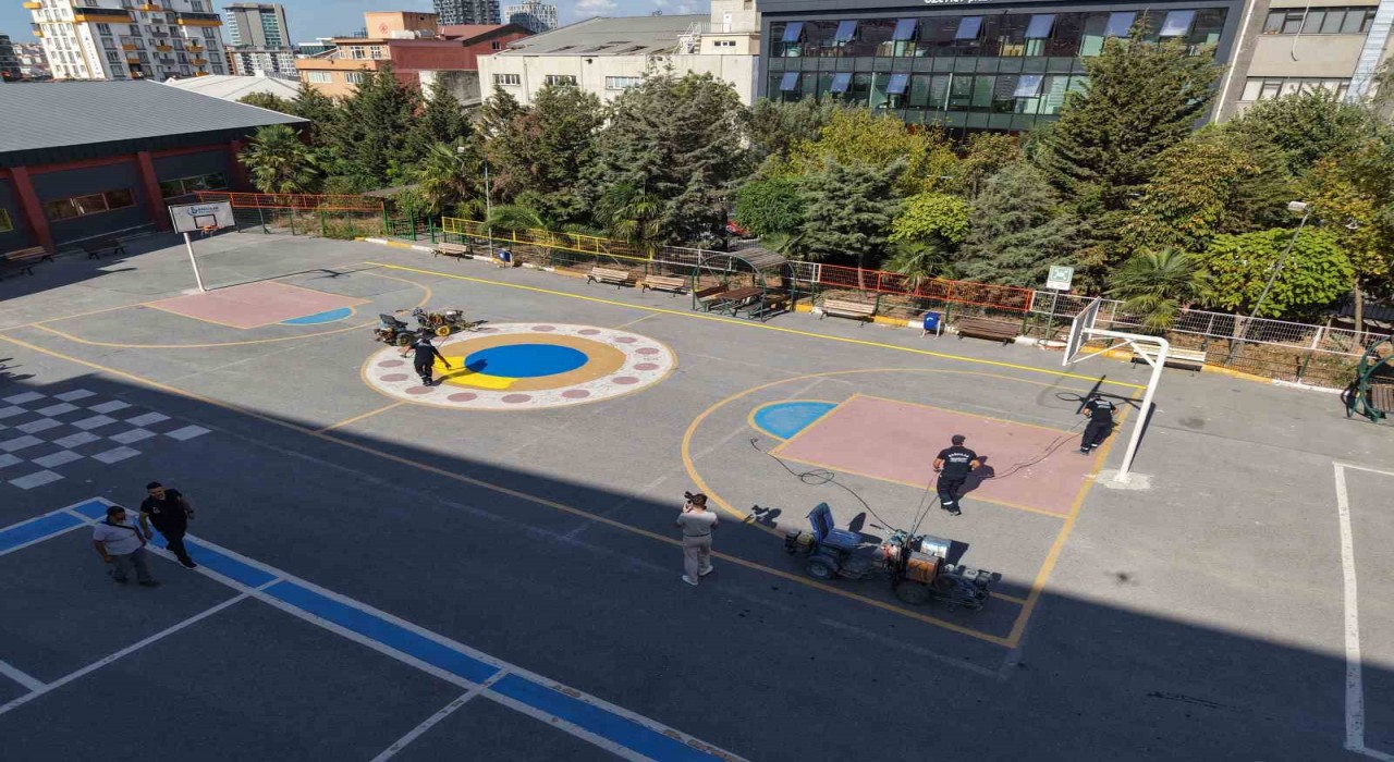 Bağcılardaki okullar yeni eğitim öğretim yılına hazırlanıyor