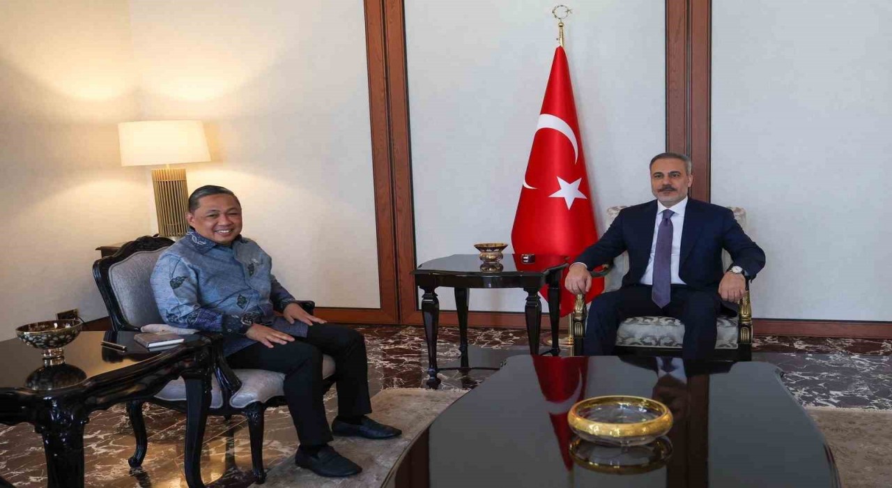 Bakan Fidan, Endonezya Dışişleri Bakan Yardımcısı Mattayı kabul etti